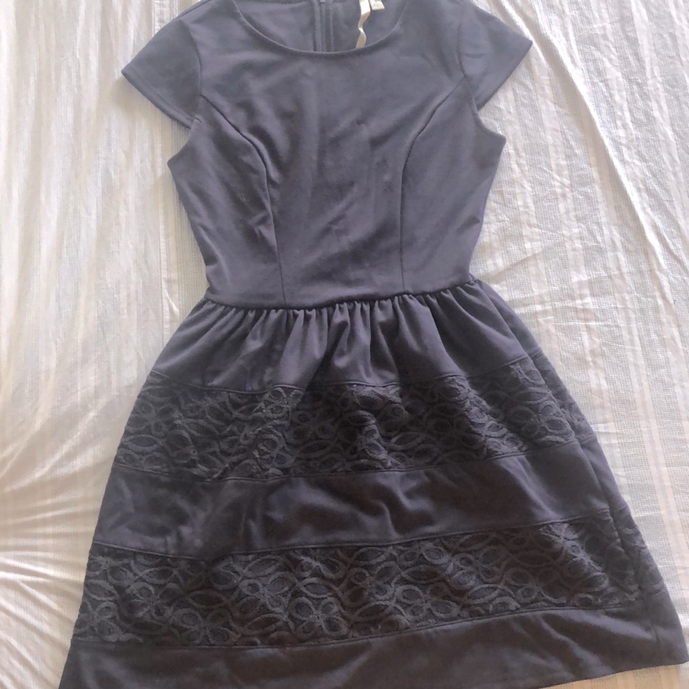 Lauren Conrad Dress// Size:4// Color: Purple